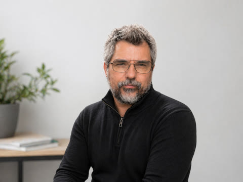 Eugenio Martínez, fundador de Celestinia